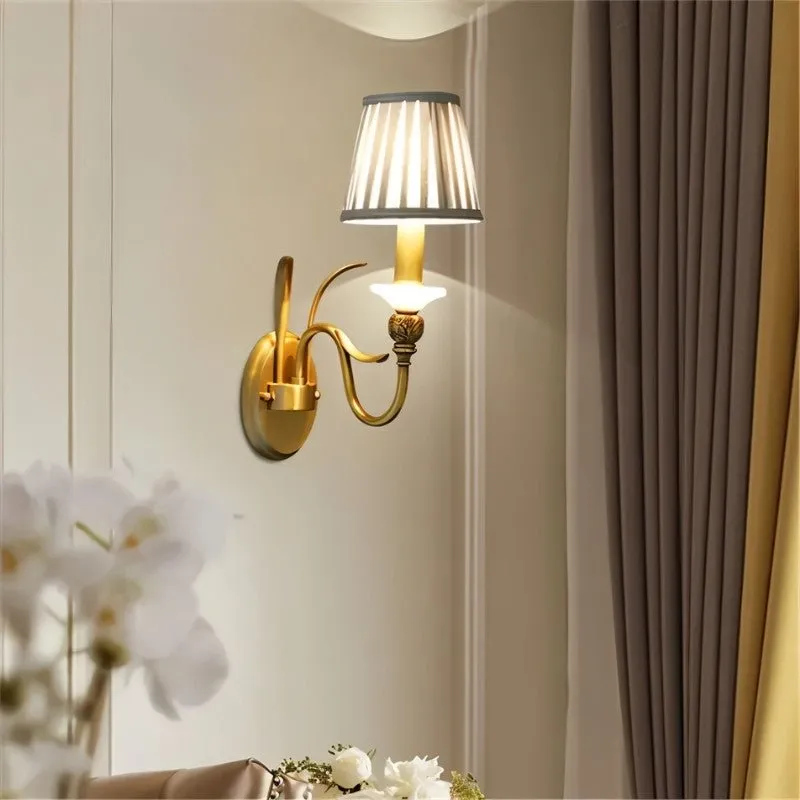 Asmora Wall Lamp