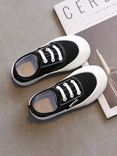 Heritage Classic Canvas Sneakers by Liv and Mia